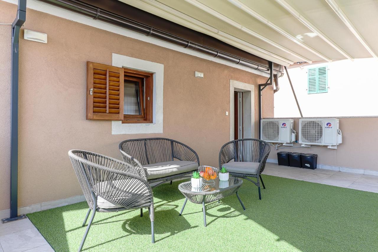 Apartman Juraj I Matej Vrsar Exterior photo
